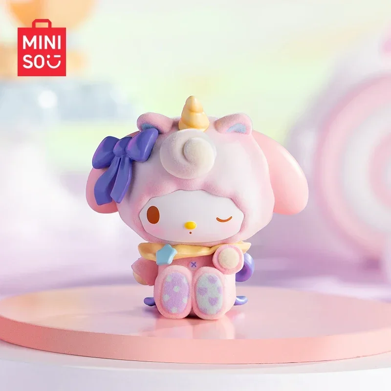 Фото Miniso-Authentic Personages of Sanrio, серия Fantasy Paradise, слепые коробки, My Melody Kuromi, настольное украшение, детская игрушка №2