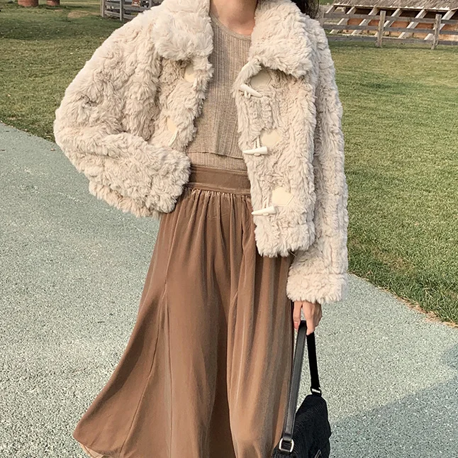 2021 Winter Fur Coats for Women Jacket Women Faux Fur Coat Lamb Wool Coat Cute Korean Cropped Coat Thicken Fluffy Oversized
