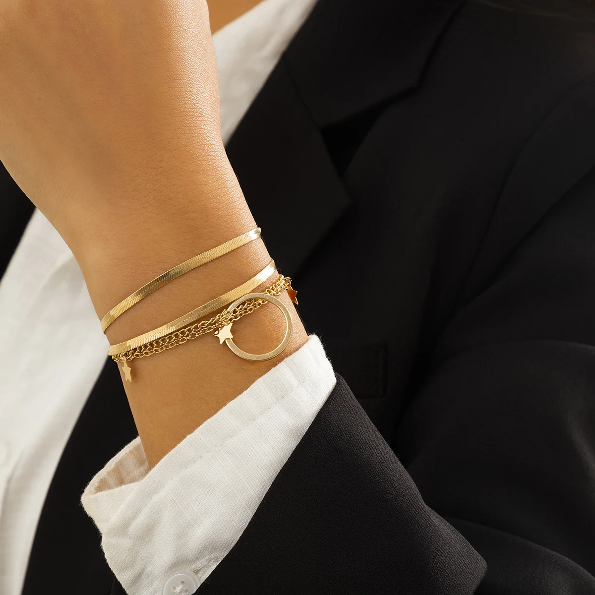 

Lacteo Vintage Multilayer Flat Snake Chain Bracelet for Women Trendy Gold Color Geometric Round Star Charm Bracelet Jewelry Gift