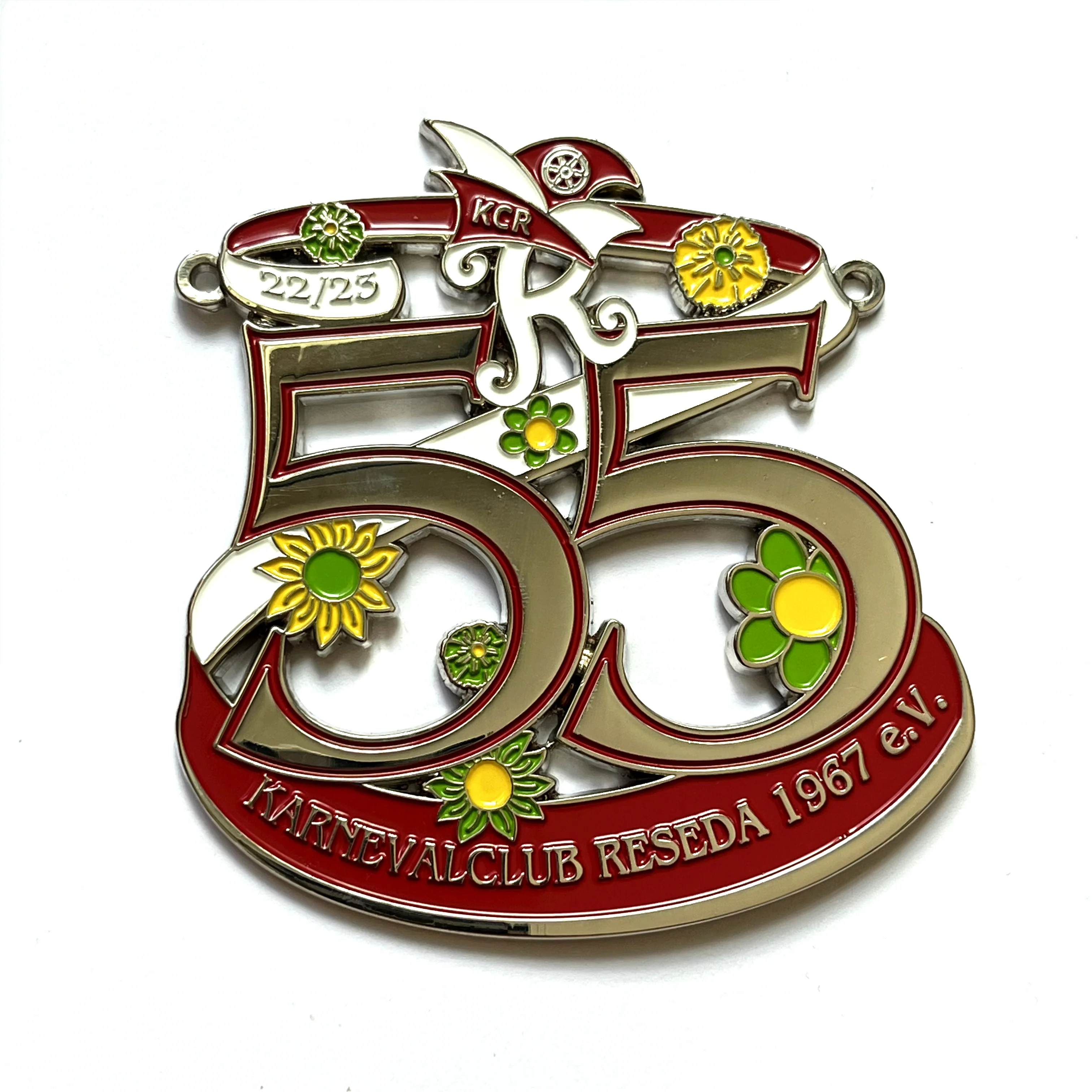 

New Arrival Custom Hollow Metal Medal in Silver Nickel Plating, Souvenir Badge, Number Lapel Pin with Enamel, Club Medallion