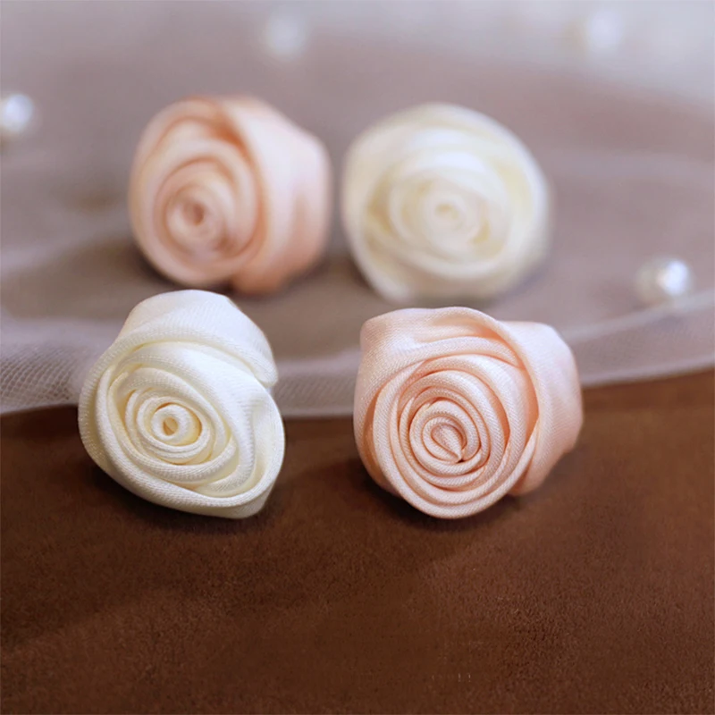 

Original handmade new satin beautiful flower earrings Bridal wedding dress earrings Daily simple earrings