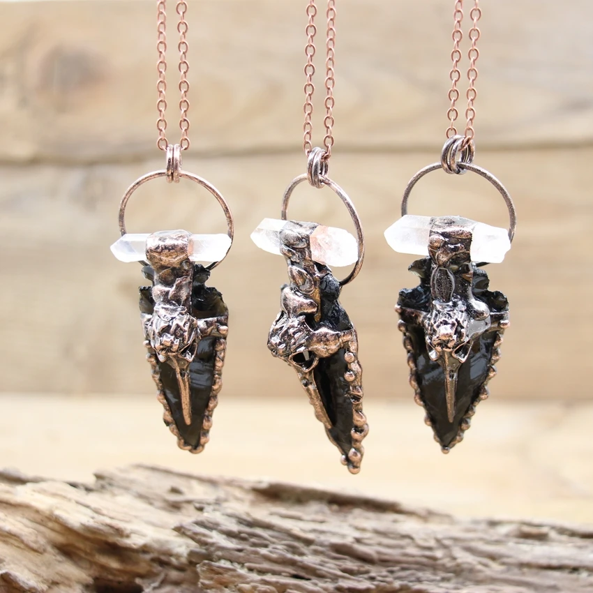 

Soldered Bronze Skull Obsidian Arrow Pendants Antique Copper Raw Crystal Quartz Point Necklace Boho Jewelry Wholesales,QC3238