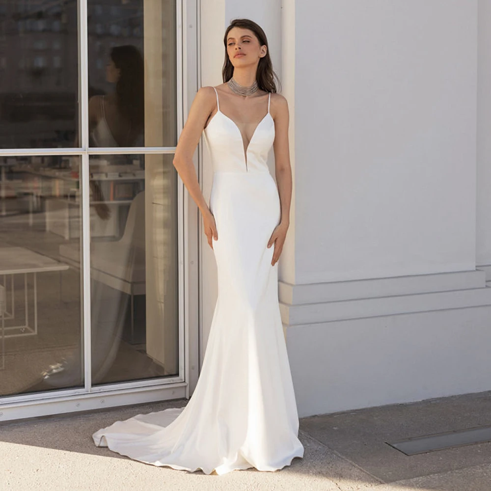 

Sheath V-Neck Wedding Dresses Spaghetti Straps Chiffon Backless Illosion Sexy Ruffles Bridal Gown Court Train vestido novia