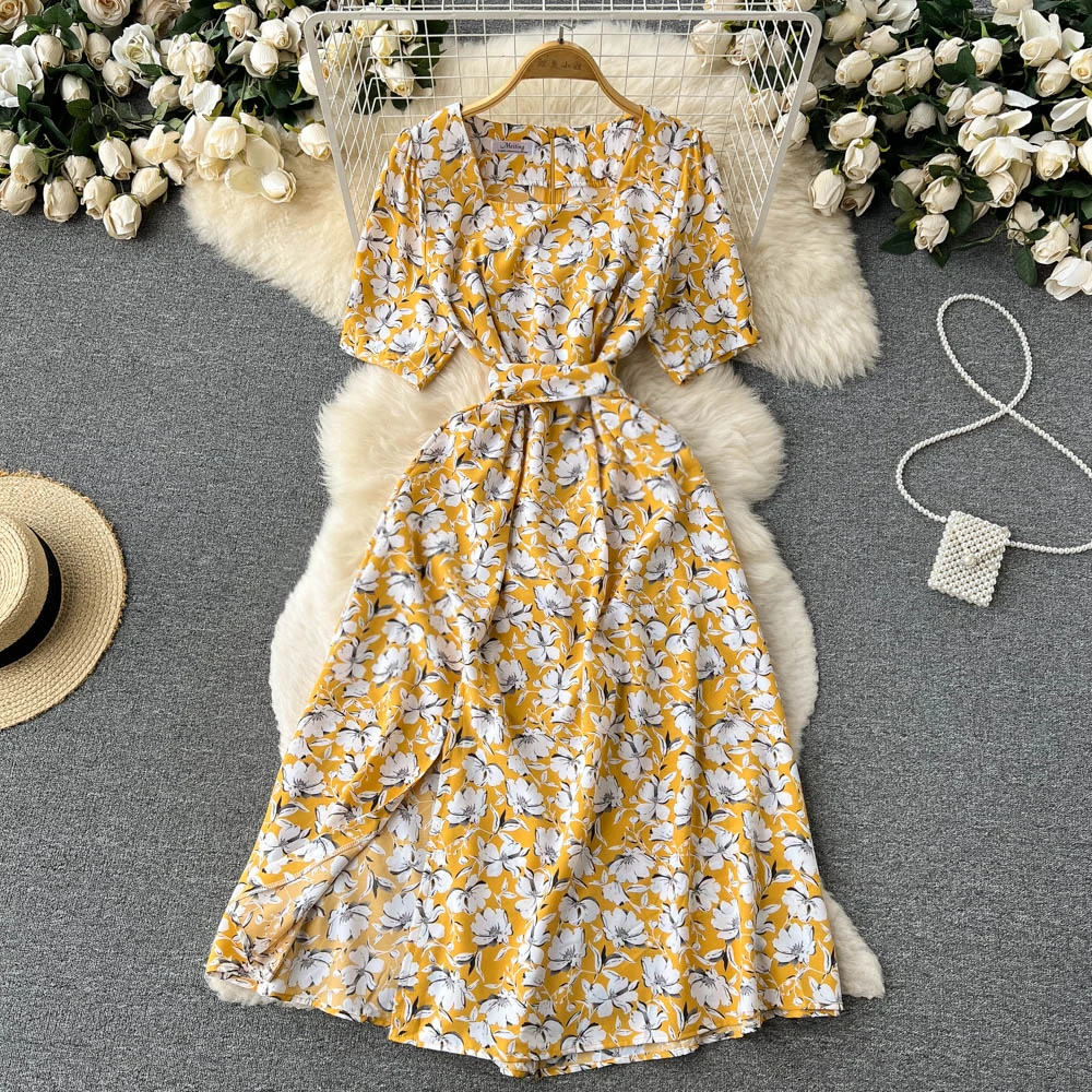 

Нежное стильное нишевое платье с квадратным воротником и рукавами-фонариками, Цветочное платье Bellflower с французской талией и разрезом