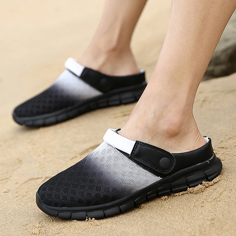 Summer Unisex Mesh Sandals 2022 Men's Sneakers Outdoor Breathable Beach Shoes Half Slippers Designer Slip-on Men's Loafers Shoes
