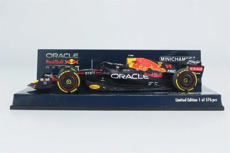 МИНОЧАМПС 1:43 2022 F1 RB18 No1 Макс. # 11. S.PEREZ Саудовская Аравия ГП гоночная модель