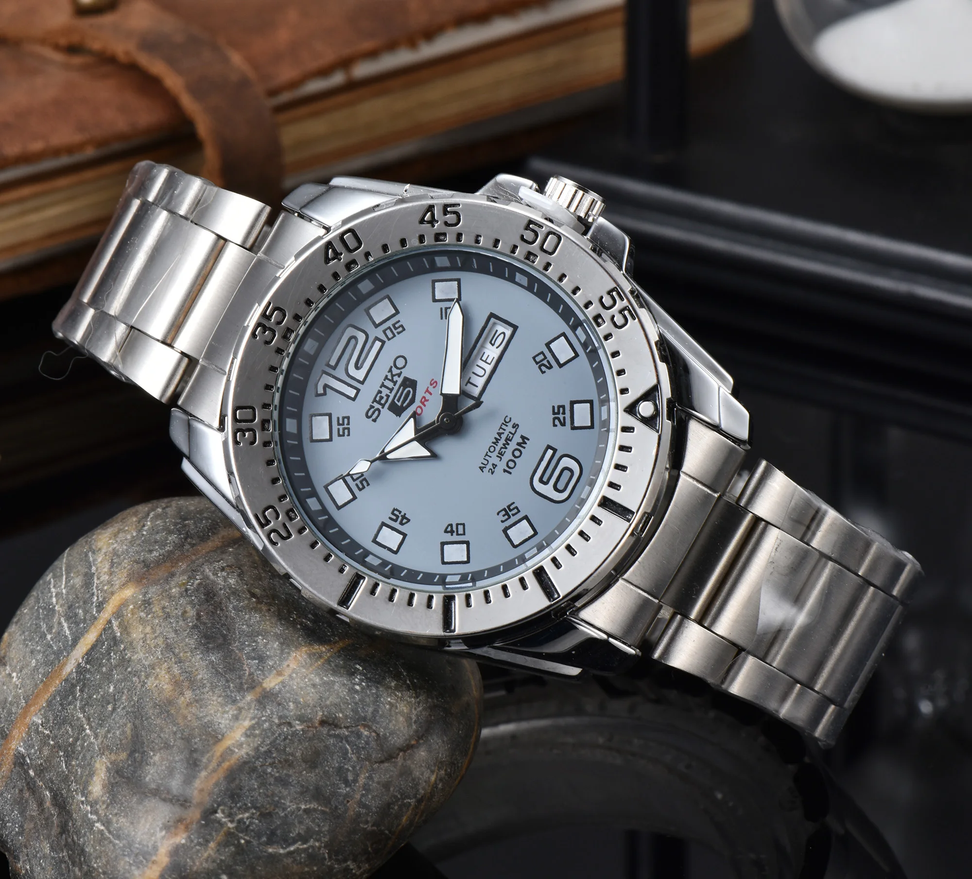 

New Seiko Watch Fashion Luxury Automatic Date Quartz Watch High Quality Stainless Steel Silicone Strap Casual Sports Men's Watch