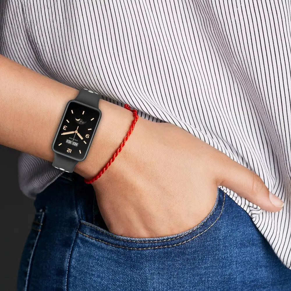 

Silicone Strap Sweat-proof Tpu Sports Strap Smart Watch Multi-color Replacement Wristband For Xiaomi Mi Band 7pro Two-color