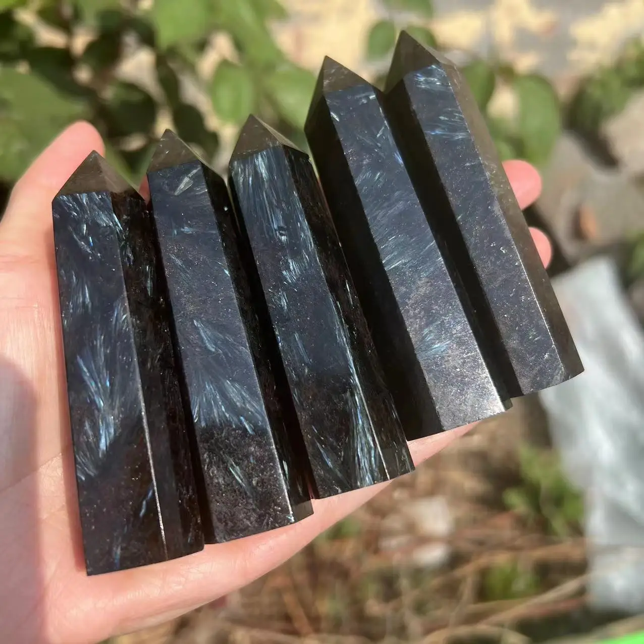 

Натуральный розовый Восстанавливающий камень в виде башни