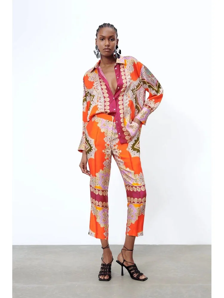 

2022 women's scarf printed shirt trousers suit European and American style loose top temperament high waist wide leg pants
