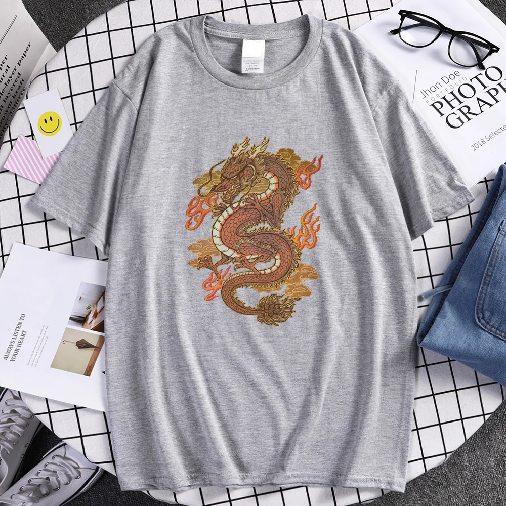 

Футболка мужская с принтом Золотого Дракона, Размеры S-XXXL