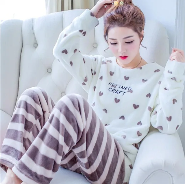 womens fleece pajamas