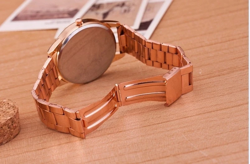 Women Watch Montre Femme Fashion Rose Gold Alloy Diamond Digital Letters Quartz Wristwatches Unisex Ladies Watch Reloj Muje