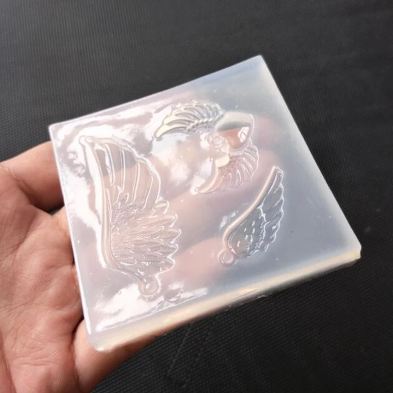 

Crystal Epoxy Resin Mold Angel Wing Shape Casting Silicone Mould DIY Making Tool