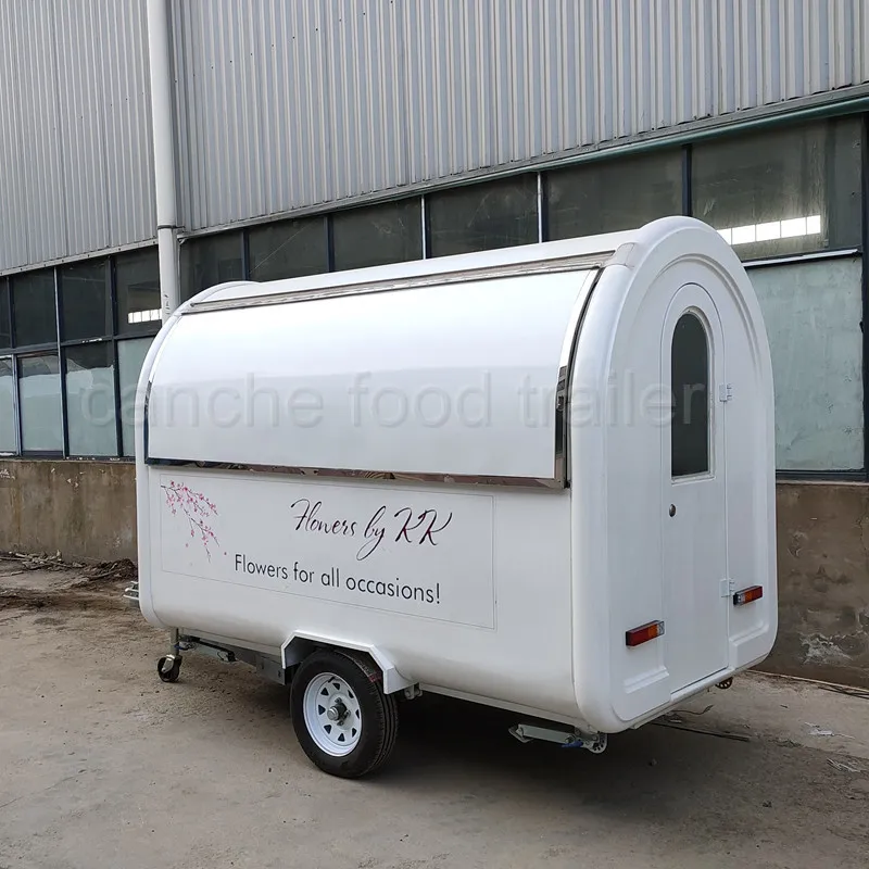 Buy a Uk 4.5m 5m Churros Concession Fast Food Trailers with Umbrella Used Food Trucks For Sale In China