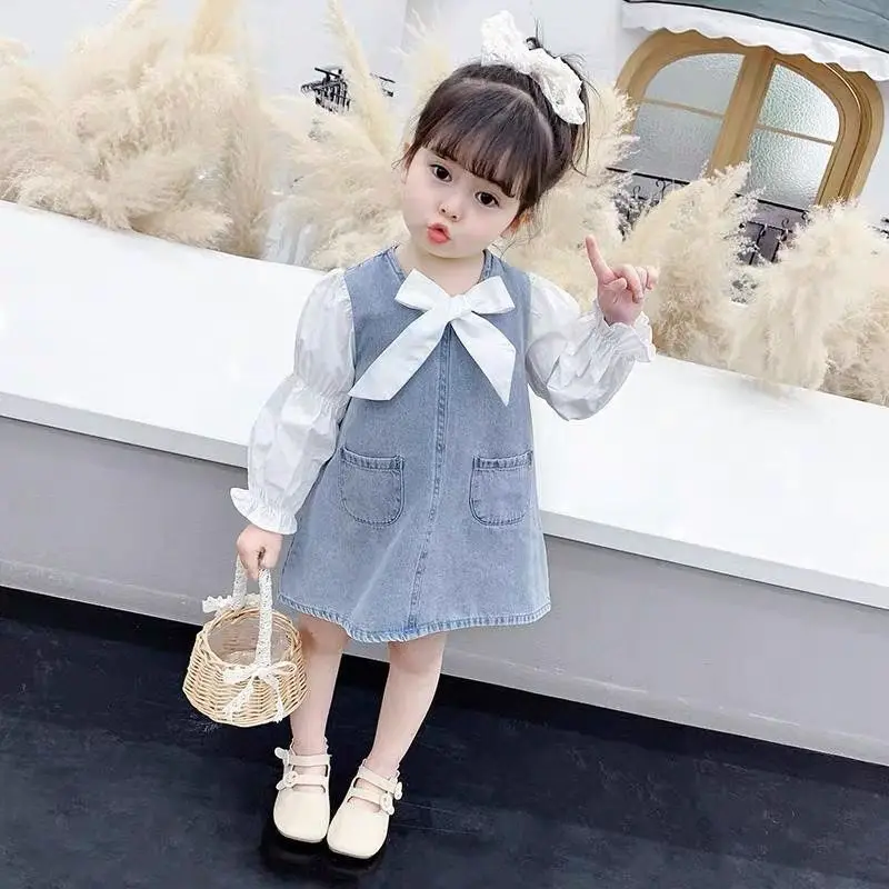 

2022 Spring New Girl Korean Style Shirt Denim Stitching Loose Dress 2 Year Old Baby Girl Clothes Denim Stitching Dress