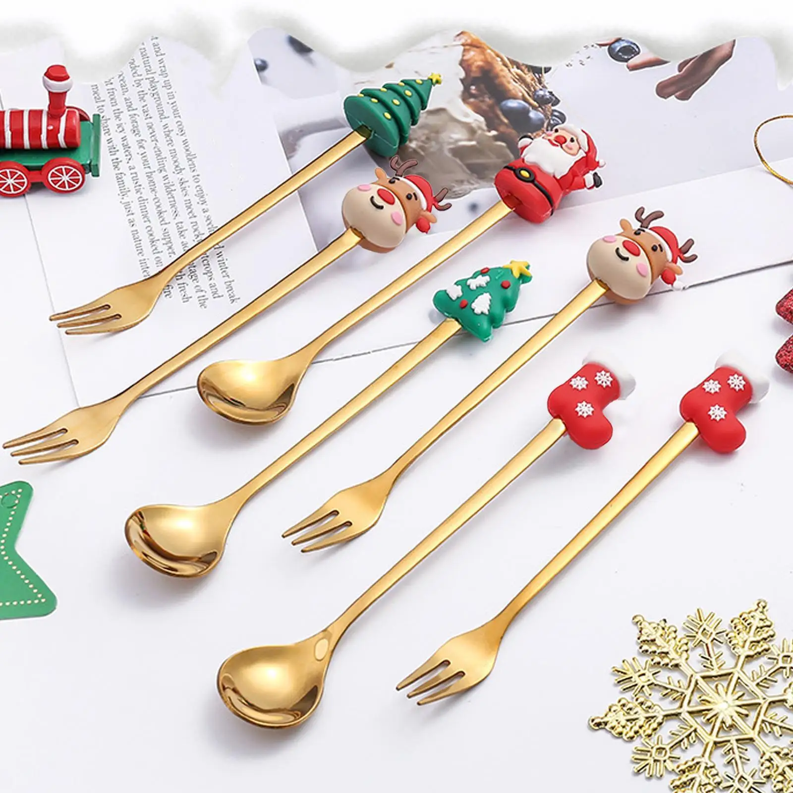 

4PCS Christmas Gift Cutlery Spoon Fork Set Elk Christmas Tree Decoration Dessert Spoon Fruit Fork Coffee Spoon Cutlery Gift NEW