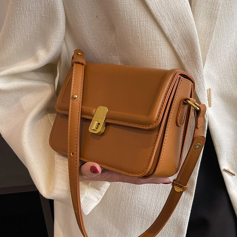 

Нишевая дизайнерская сумка с усовершенствованной текстурой, Женская осенне-зимняя Новинка 2022, горячая Распродажа, сумка-мессенджер, сумка на плечо, квадратная сумка