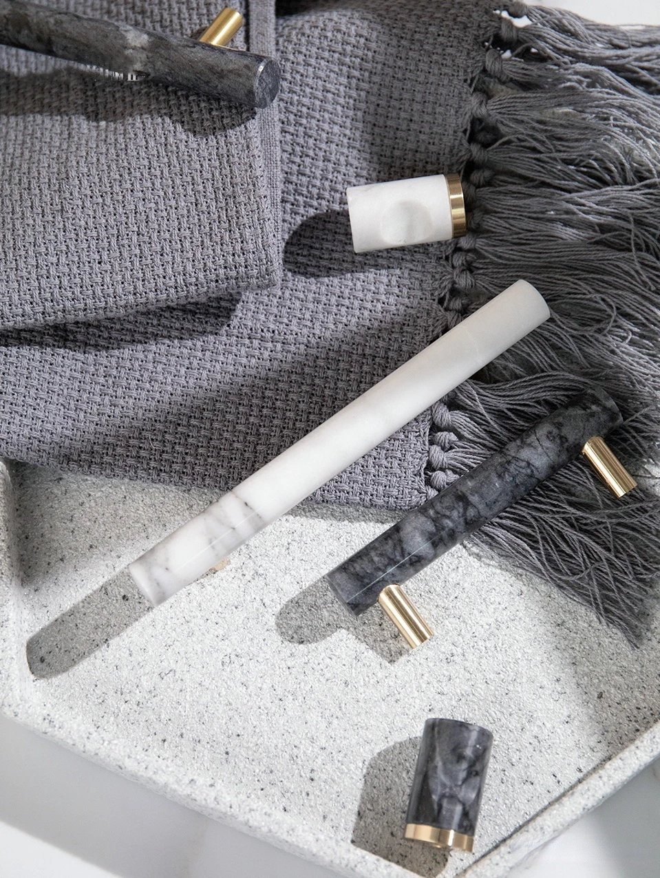 

Bathroom Furniture Kitchen Cabinets Modern Handl Kitchen Cabinet Cylinder Black White Brass Handl Kitchen Cabinet