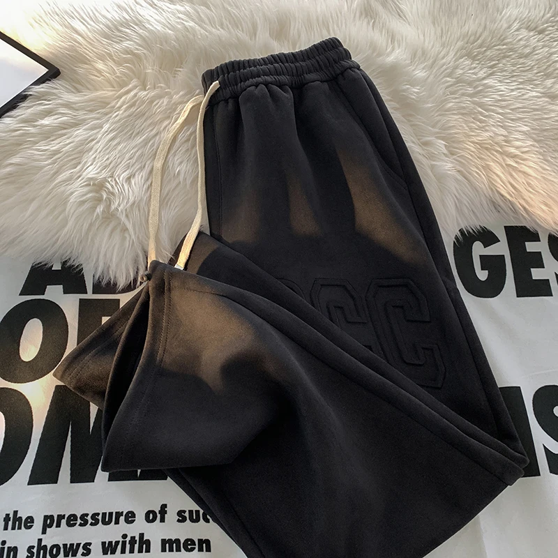 Мужские замшевые брюки на шнуровке с принтом