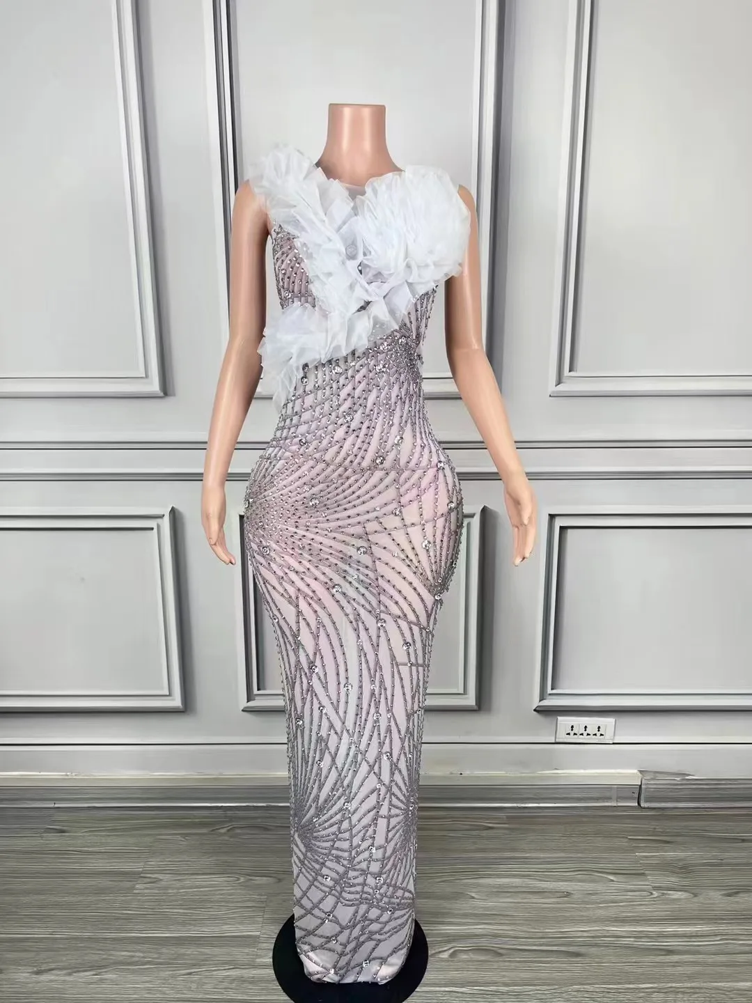 Atmospheric Heavy Industry Evening Dress Sexy Full Diamond Mesh Nightclub Female Singer Performance Costume Model Show Dre