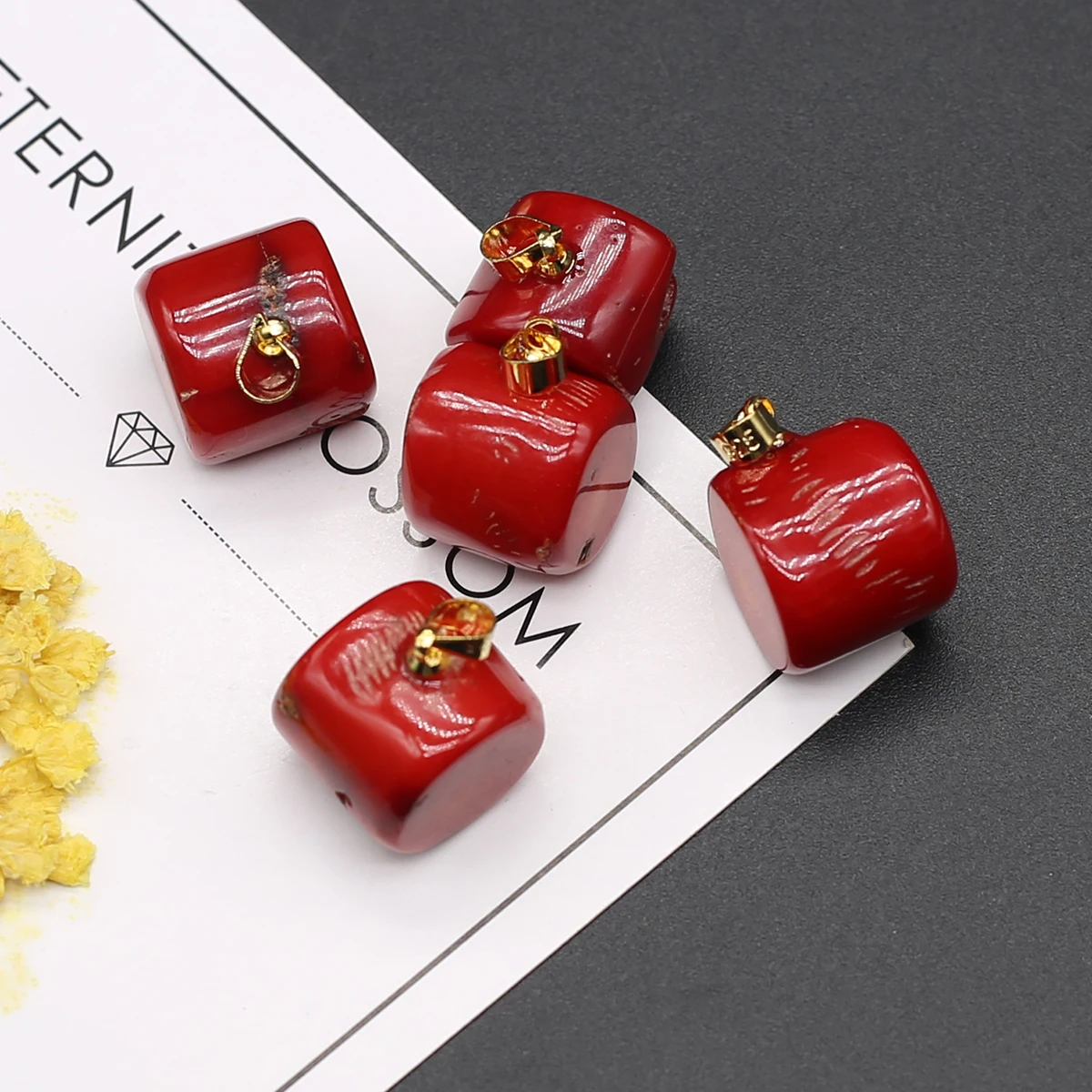 

Natural Sea Bamboo Red Coral Bead Shape Exquisite Pendant Charms for Women Men DIY Jewelry Making Necklace Accessories Gift 1pc