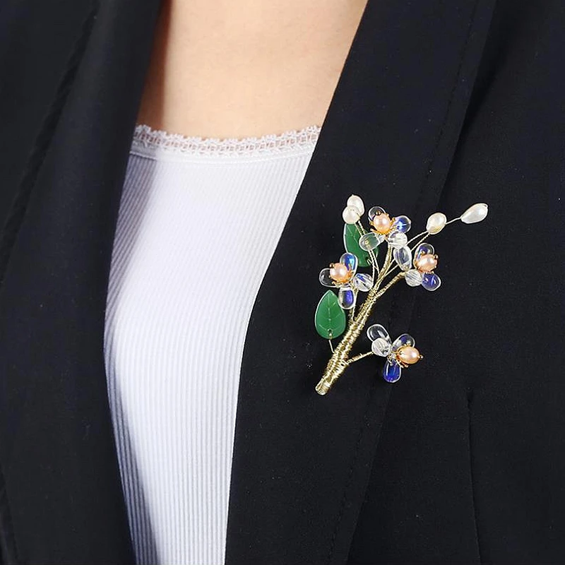 

TANGTANG Flower Brooch Handmade Glazed Agate Retro Ladies Brooches High-end Corsage Brooch Antique Elegant Coat Pins Accessories