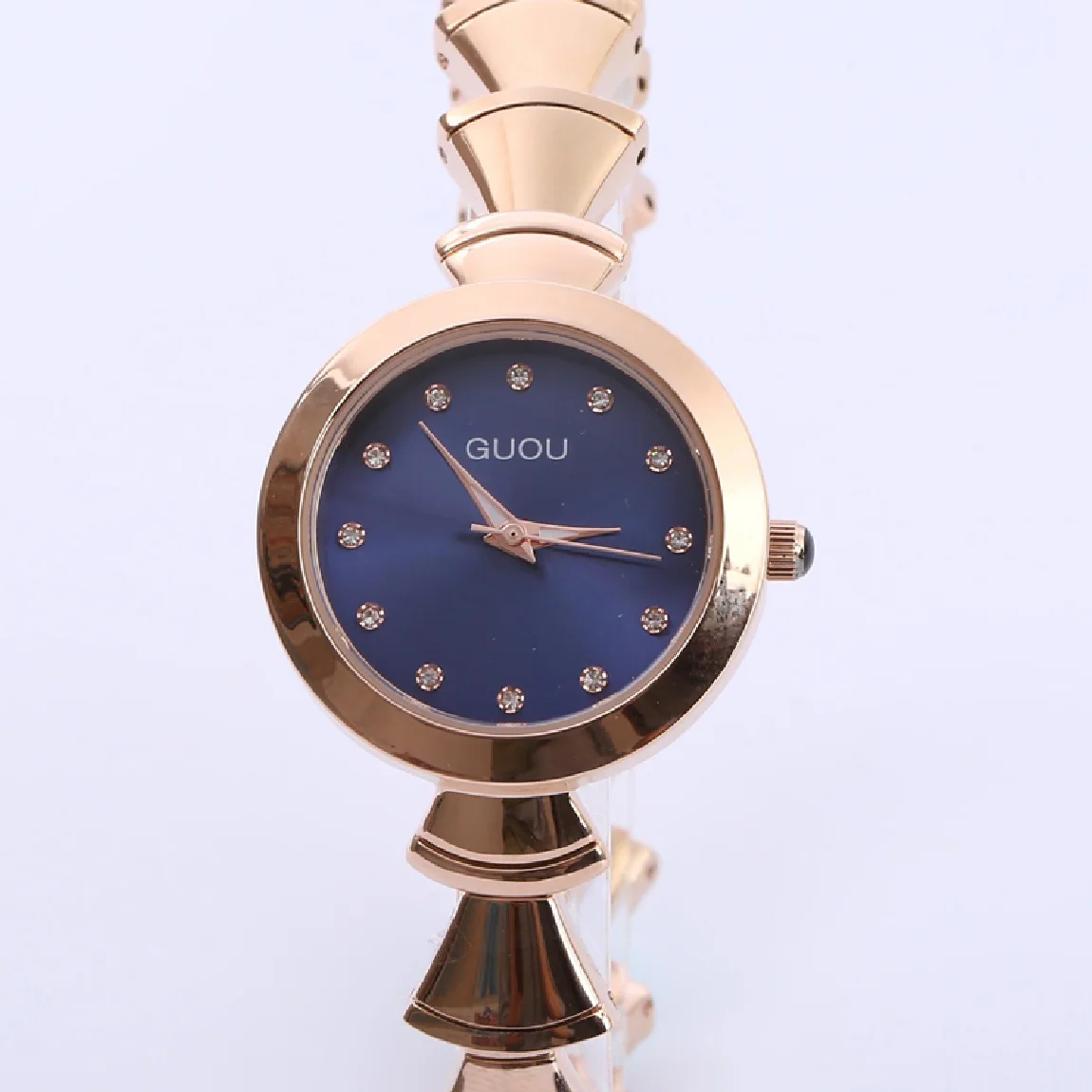 

Часы наручные женские кварцевые, модные роскошные водонепроницаемые повседневные, с браслетом из розовой стали, подарок для отдыха