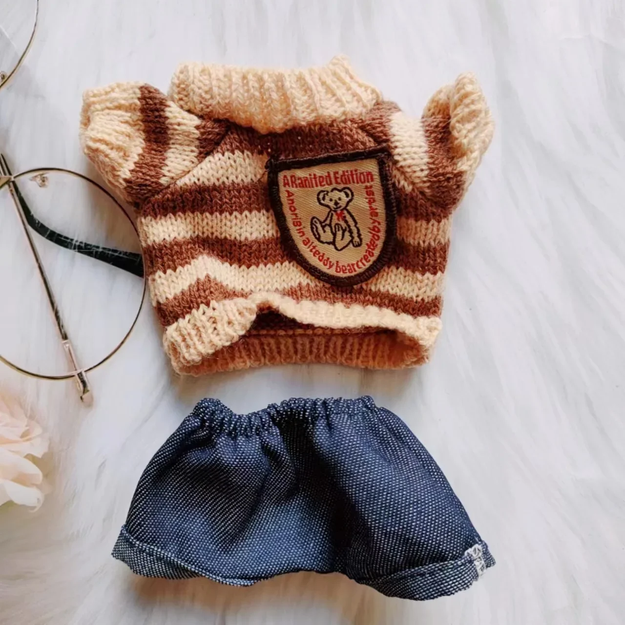 Ковбойские шорты для кукол 20 см