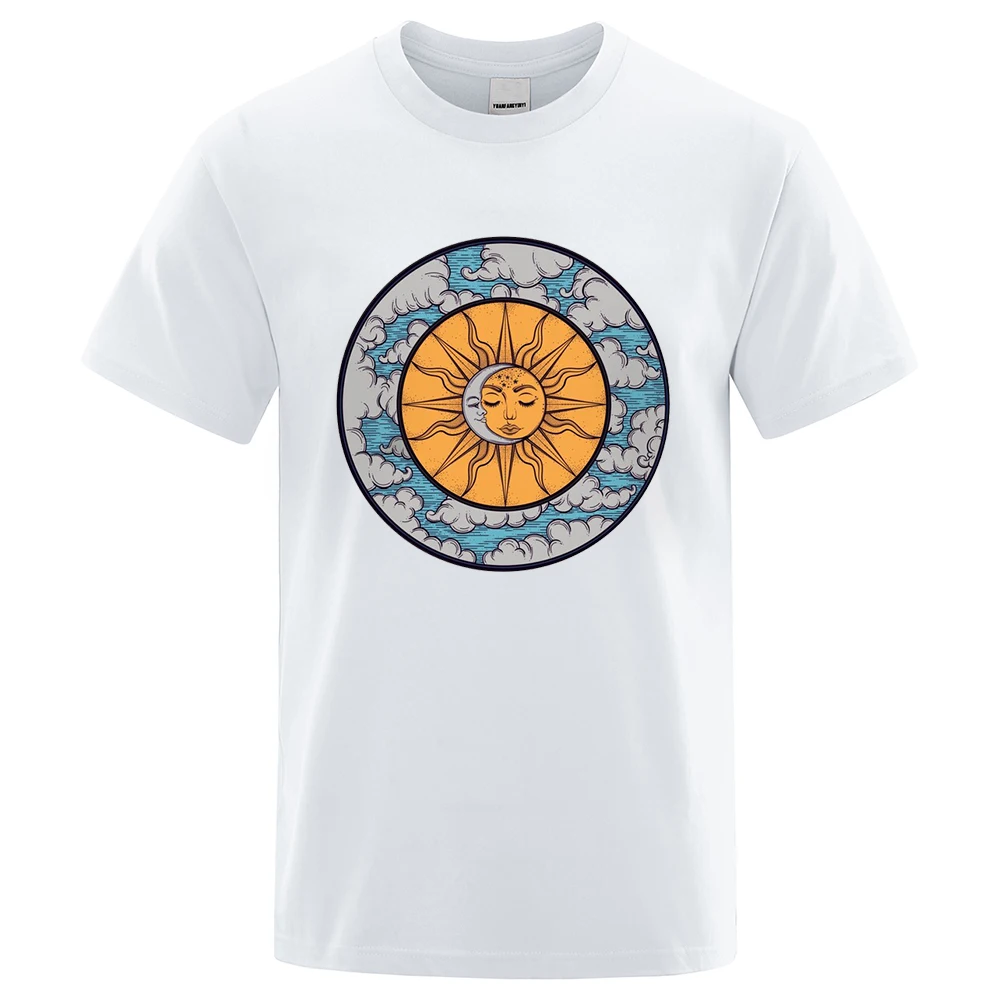

Мужская летняя футболка оверсайз с надписью «когда Луна и солнце вместе»