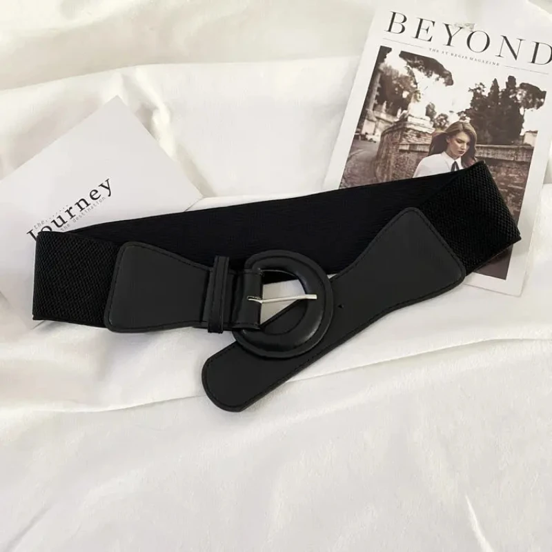 Рисунок 5 - Женский широкий и модный костюм 100%