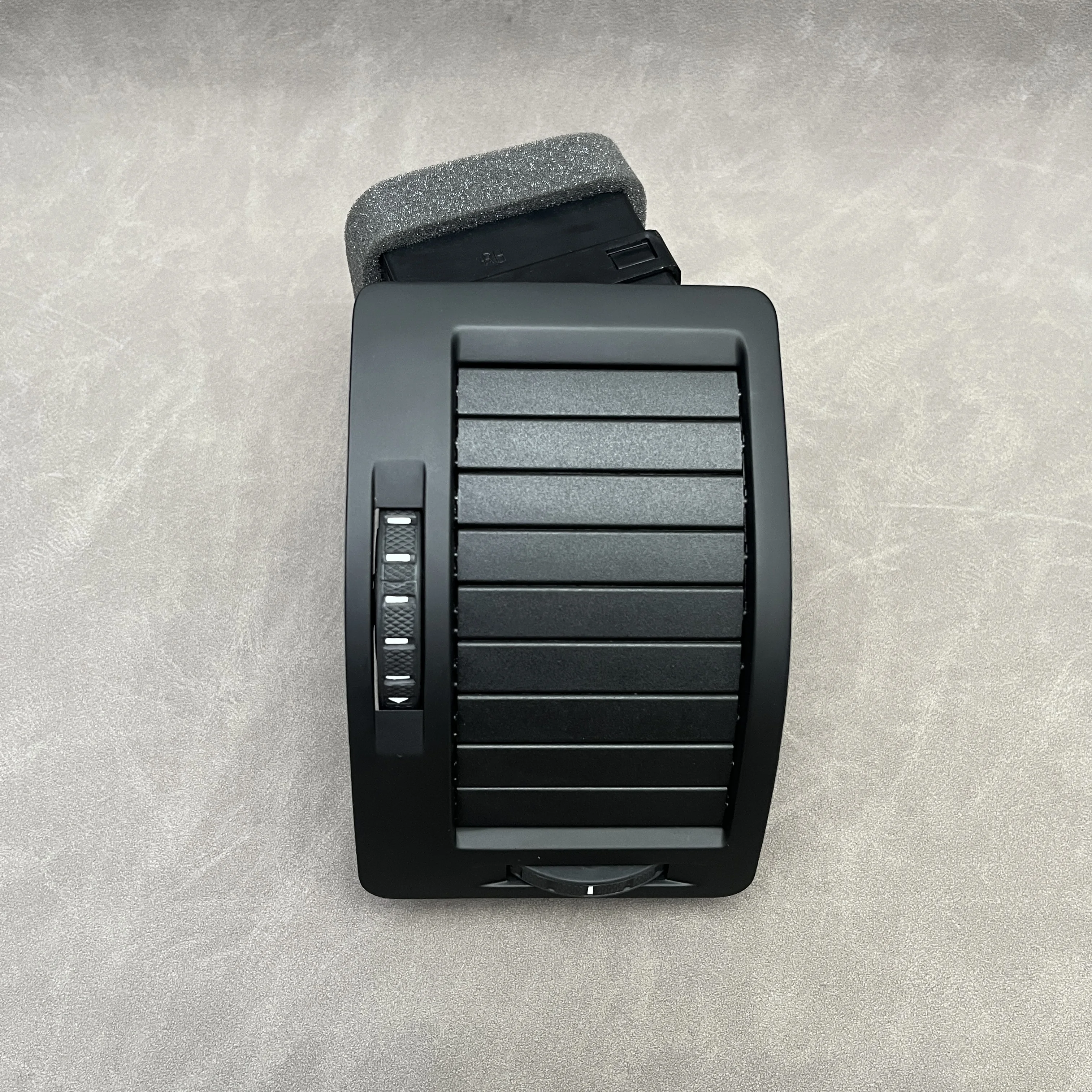 

Черный передний вентиляционный отверстие, кондиционер, левый и правый для Skoda Octavia MK2 1999-2015 1Z 0819701 A 1Z 0819702 A 1ZD 819 701A 702A