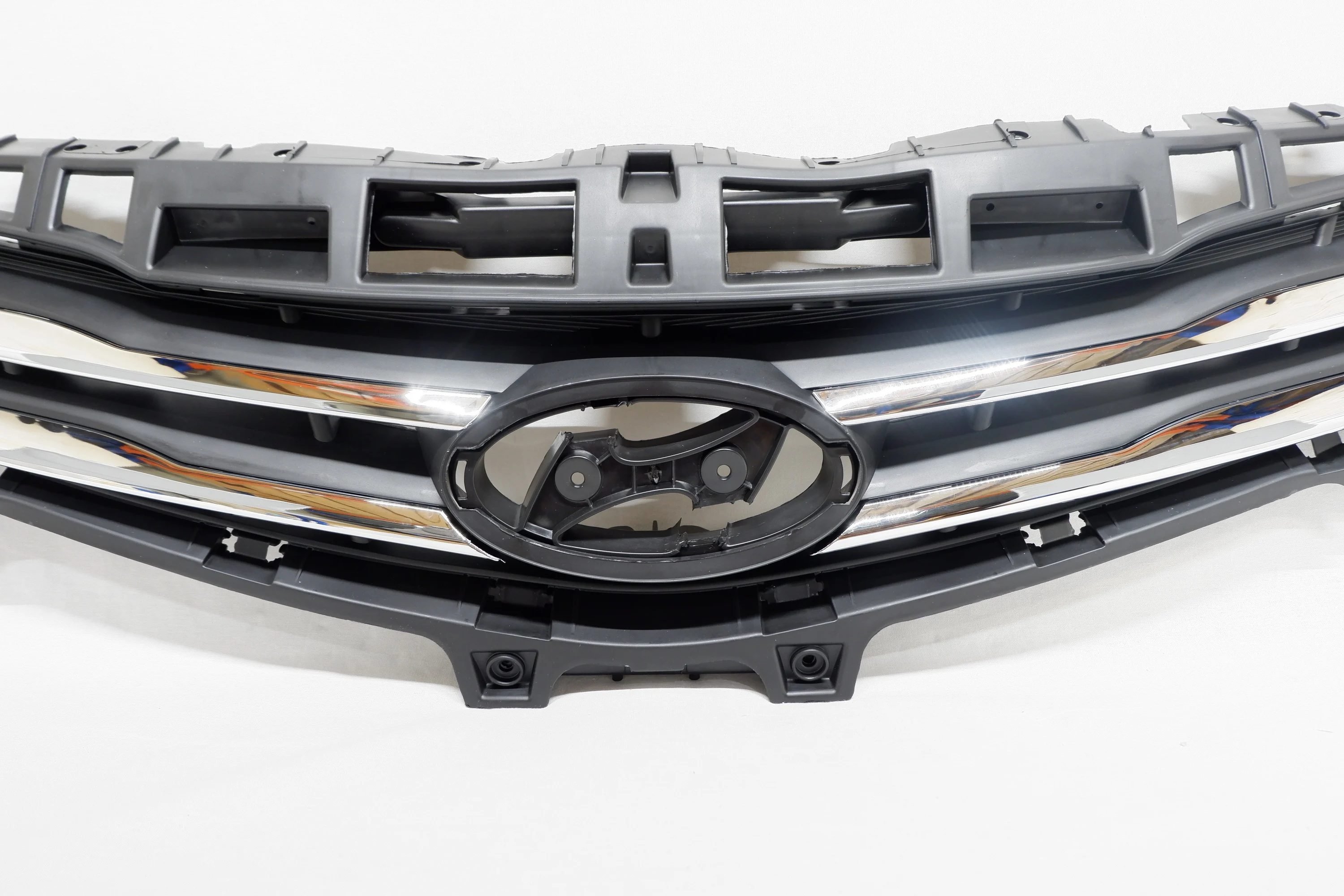 Решетка Радиатора Солярис 2011 Купить