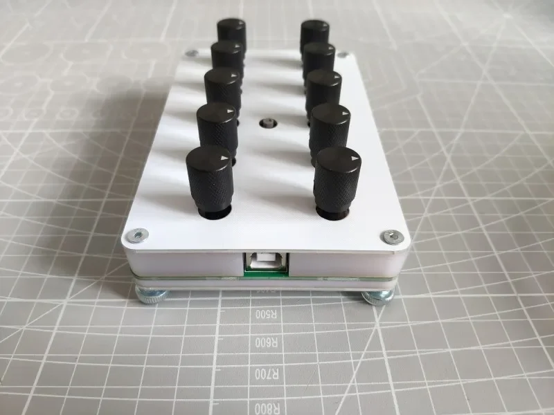 Звуковая консоль MIDI CC Музыкальное программное обеспечение DAW Микширование