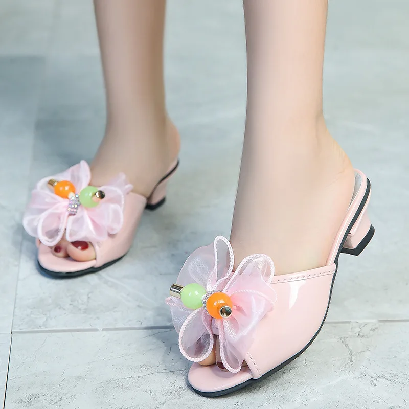 

2022 Love Princess Slippers Girl's High-heeled Crystal Shoes Wear Korean Fashion Children's Cute Little Girl Sandals in Summer