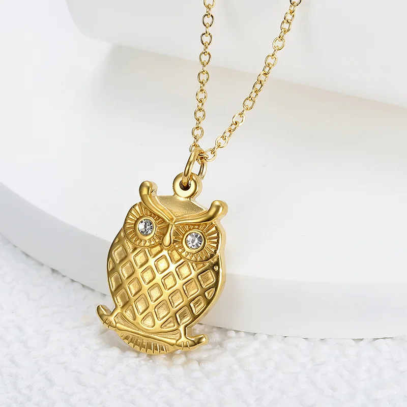 

Fashion jewelry cute owl pendant necklace for women, cartoon accessories clavicle chain stainless steel trendy women chain