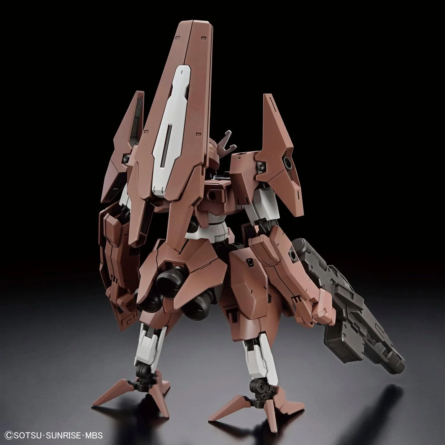 Фото Bandai Hobby - Mobile Suit Gundam: Ведьма с Меркурия - # 18 Gundam Lfrith Thorn, набор для сборки модели Bandai Spirits HG 1/144 №2