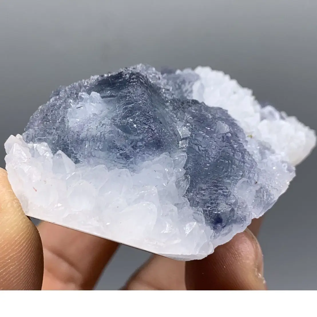 1Pcs Step Fluorite Quartz Symbiotic Natural Ore Primitive Stone Mineral Crystal Ornaments Stone Specimen Collection Geology