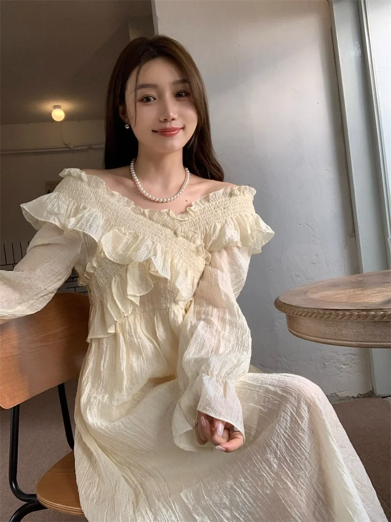 

Новое модное женское платье для отдыха с длинным цветочным рукавом Кружевное лоскутное платье с V-образным вырезом тонкое элегантное шикар...