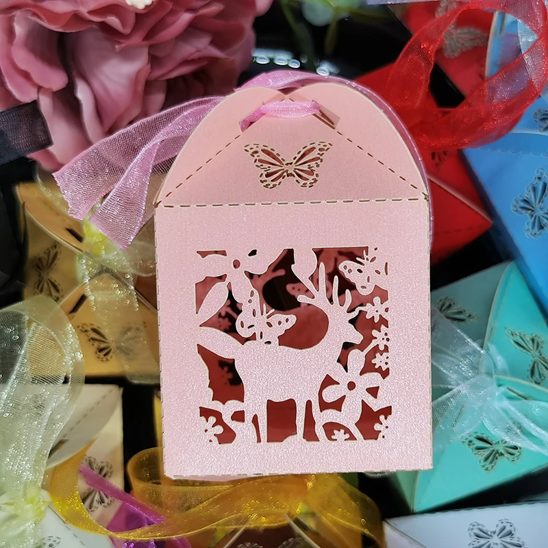 

50pcs Cute Butterfly Elk Candy Box With Ribbon Gold Blue Packaging Bags Guest Gift Boxes Wedding Birthday Baptism Party Supplies