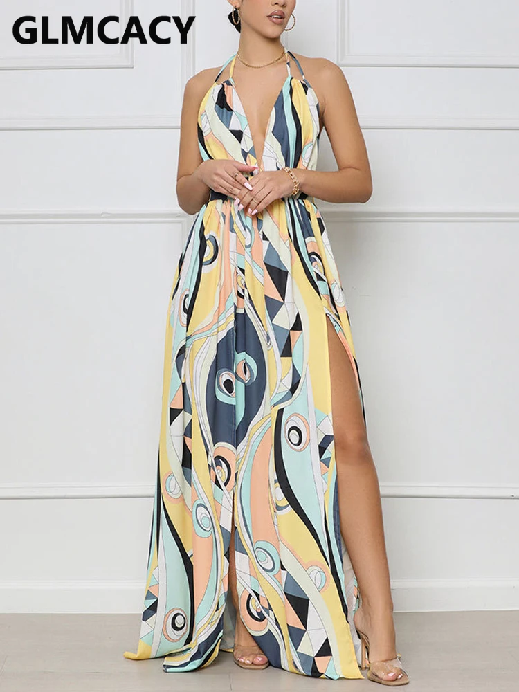 

Женское платье-макси с V-образным вырезом