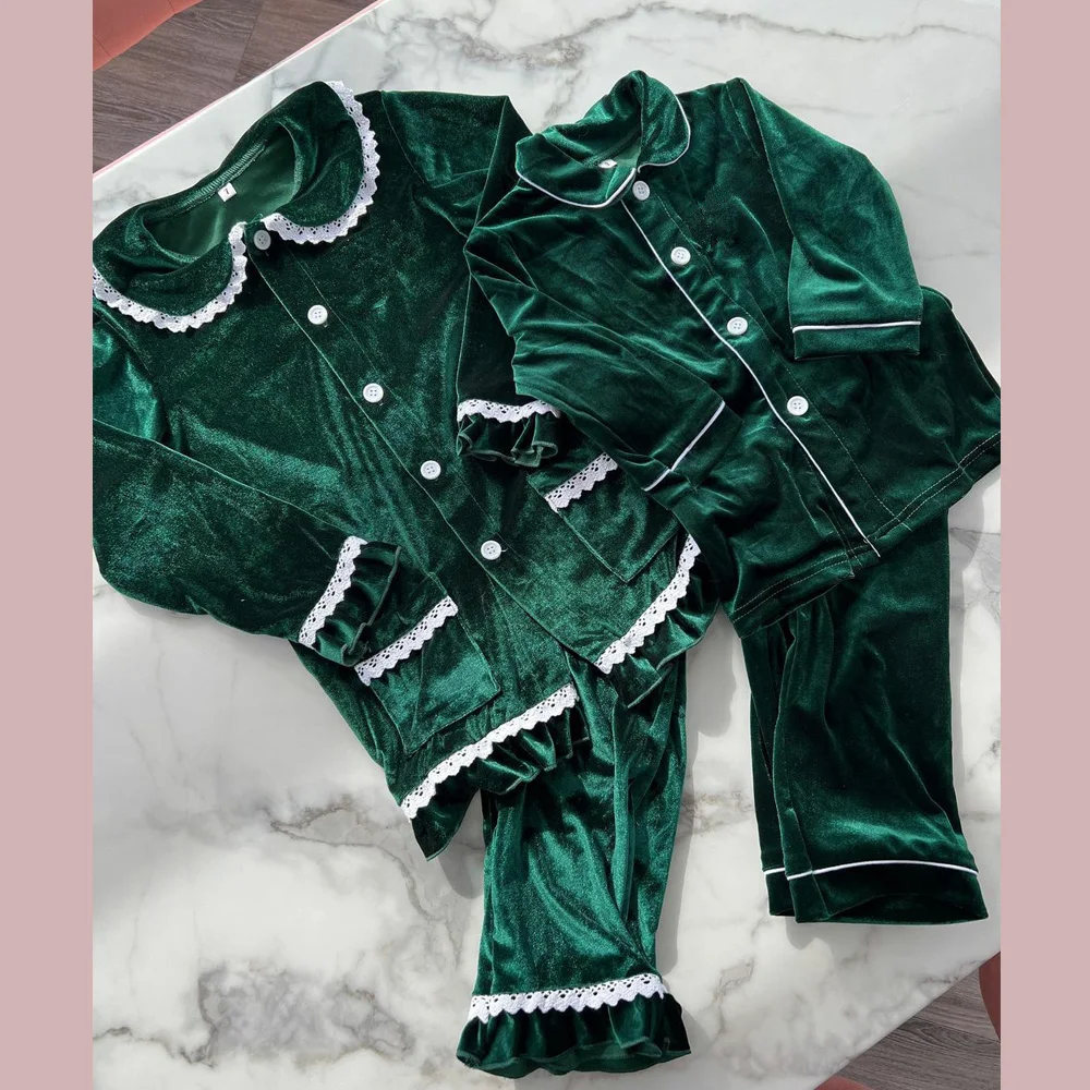 

Family Winter Green Velvet Pajamas Matching Baby Girls And Boys Nightgown Kids Children Christmas Pyjamas Sets