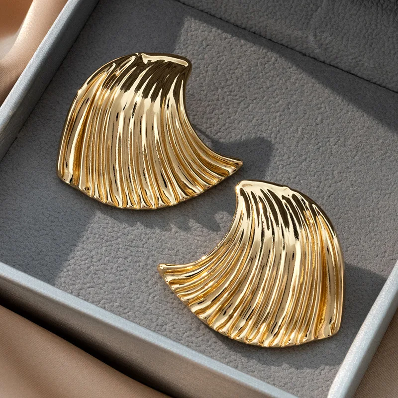 Фото Pendientes 2024, tendencia zara, полосатая звезда в стиле ретро, стильные уникальные металлические простые спиральные ювелирные аксессуары для девочек, bijoux femmes de №5
