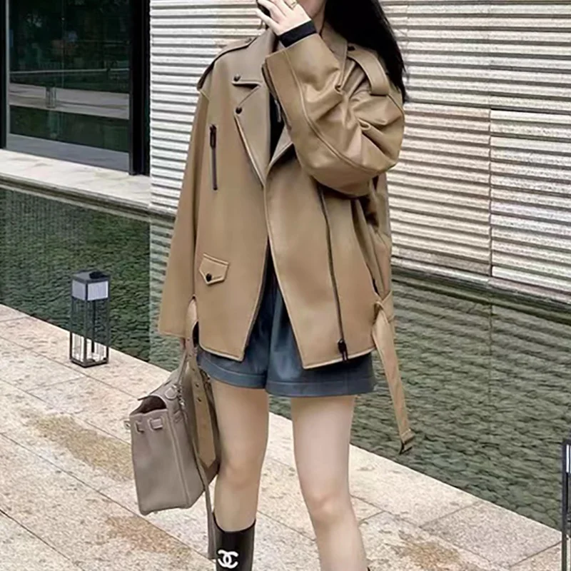 

2022 Autumn And Winter New Women's Leather Coat Sheepskin Coat Black Loose Suit Collar Locomotive Women's Leather