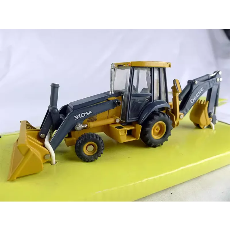 Фото Коллекционная модель экскаватора-погрузчика ERTL 310SK в масштабе 1:50, литая под давлением, из сплава, с двумя рабочими концами, сувенир, подарок, украшение для витрины №2