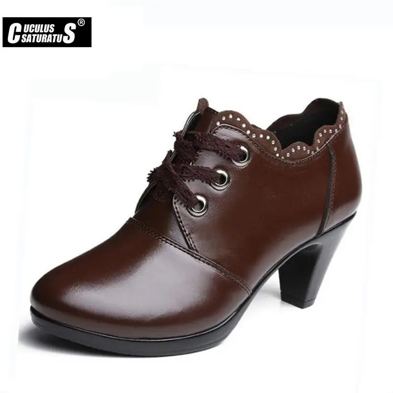 

Ботильоны из натуральной кожи на высоком каблуке, на шнуровке