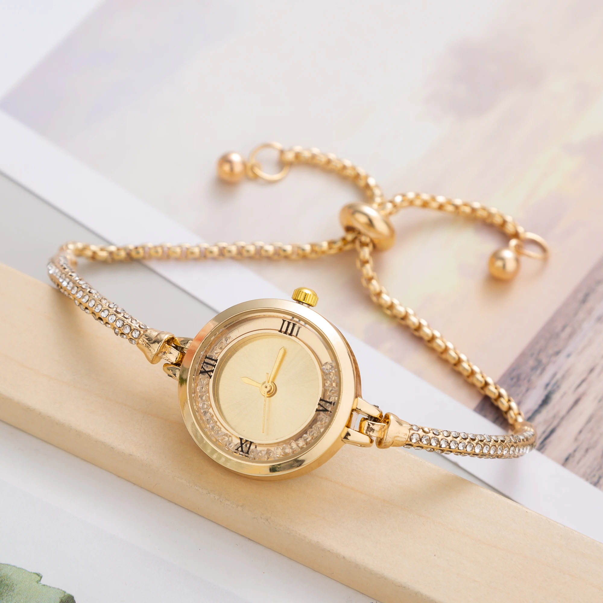 2023 New Luxury Brands Women Stainless Steel Bracelet Watch Girls Clock Wristwatches Fashion Casual Quartz Watchts for Womens