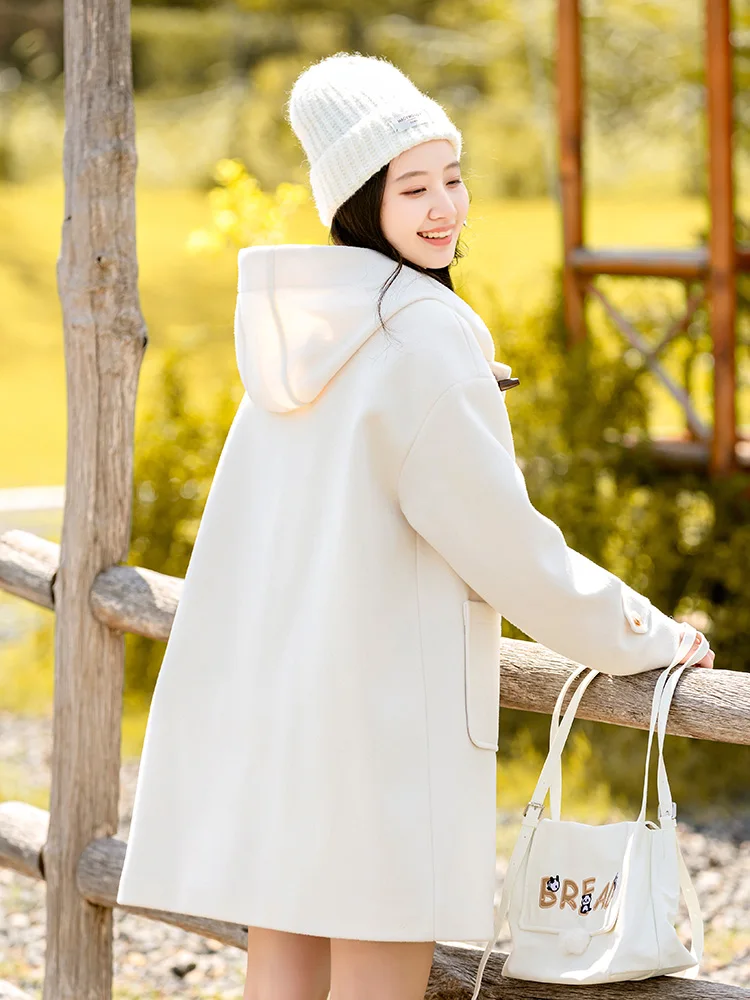 Шерстяная куртка в консервативном стиле для девочек студентка младших классов