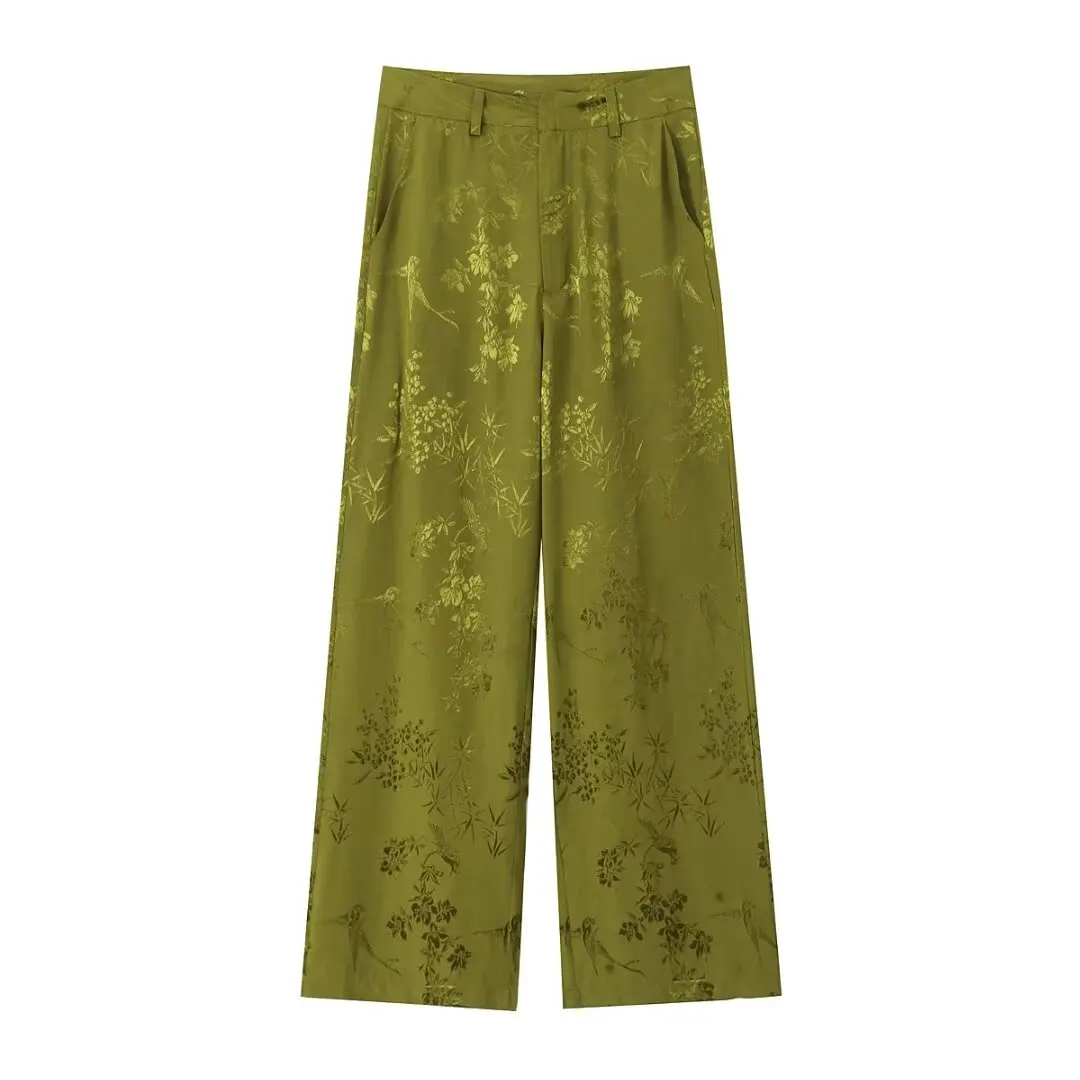 Комплект из жаккардового пиджака и брюк с длинным рукавом