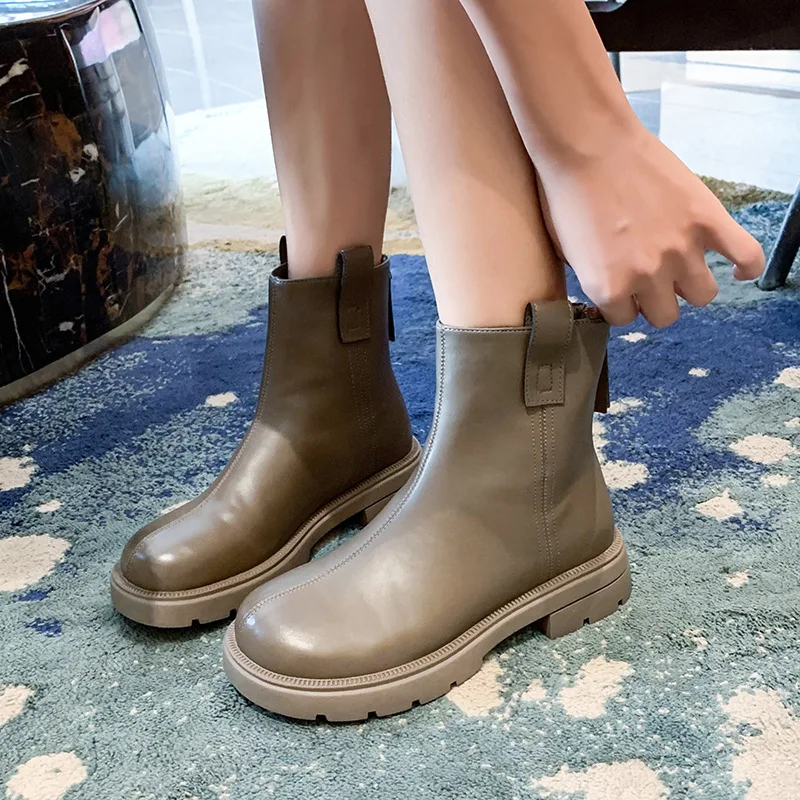 Women Thick Sole Short Boots Rear Zipper Round Flat Shoes Low Heel Fashion PU Mid Tube 2022 New